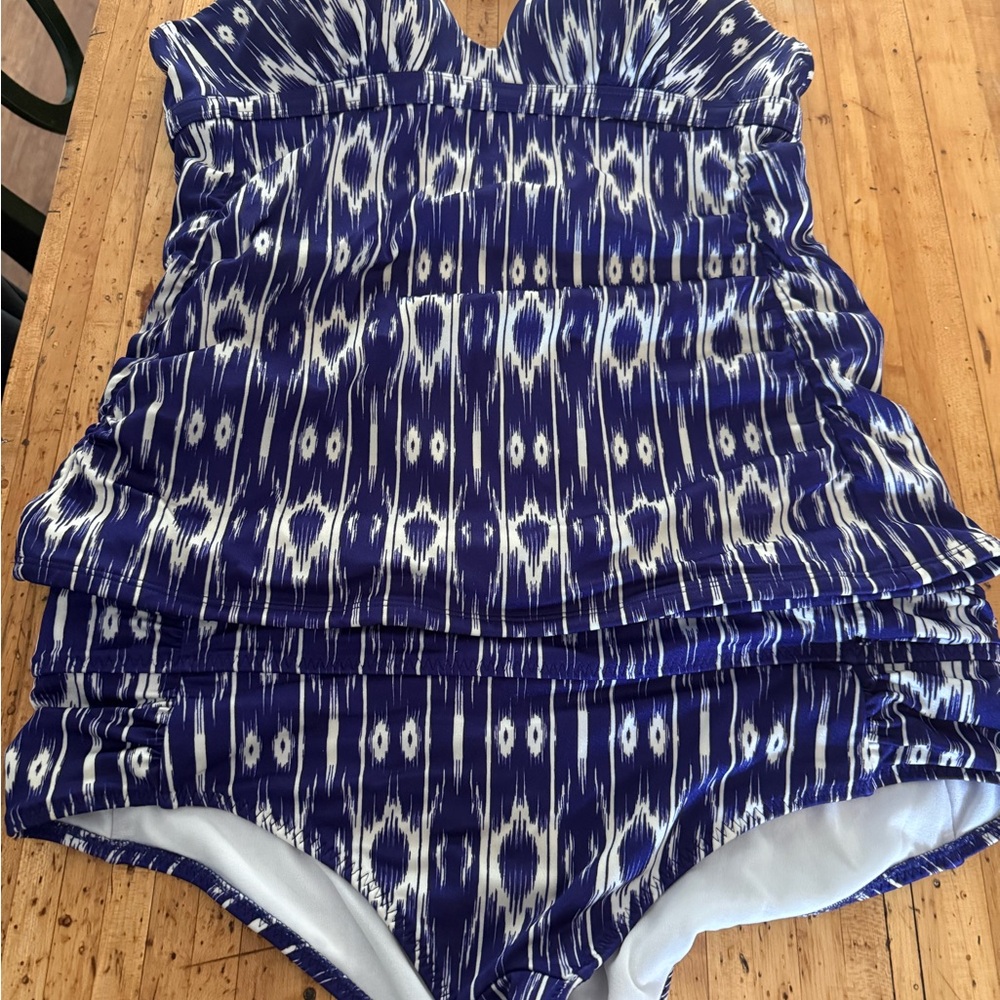 Athleta Blue and White Bikini large